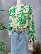 Load image into Gallery viewer, Geraldine blouse