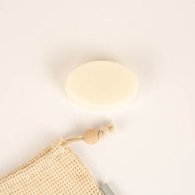 Charger l'image dans la galerie, Apres-shampooing solide - Amande apaisante