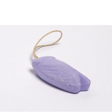 Charger l'image dans la galerie, Savonnette Marseillaise au Beurre de karité Bio – Cigale sur corde – Lavande