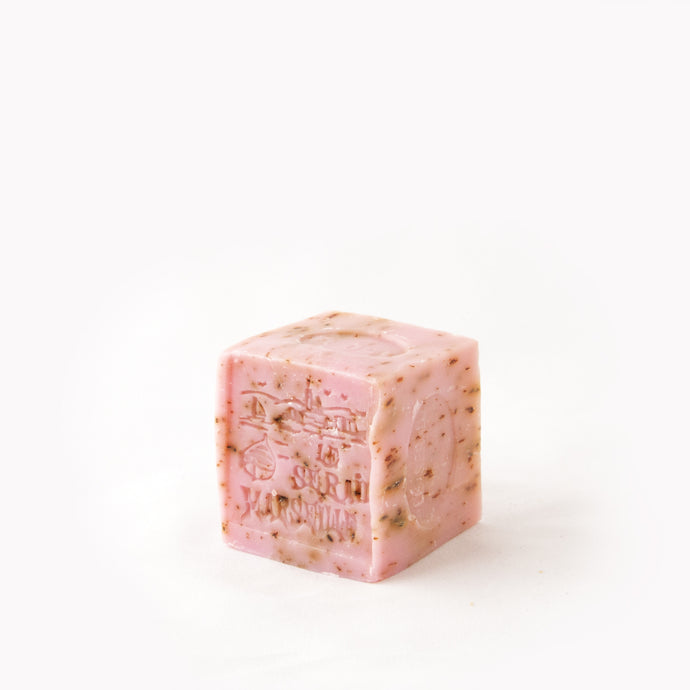 Cube de savon de Marseille – Pétales de rose broyées