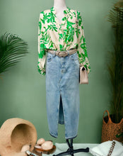 Load image into Gallery viewer, Geraldine blouse
