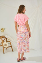 Load image into Gallery viewer, Queen Skirt
