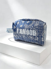 Load image into Gallery viewer, Trousse voyage l'amour
