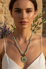Load image into Gallery viewer, Collier Kos
