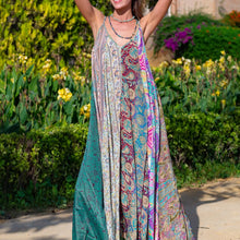 Charger l&#39;image dans la galerie, Robe Lucia
